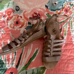 Dansko sandals only worn a couple times